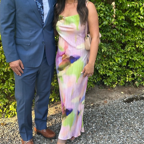 Colorful, flattering maxi - Picture 3 of 3